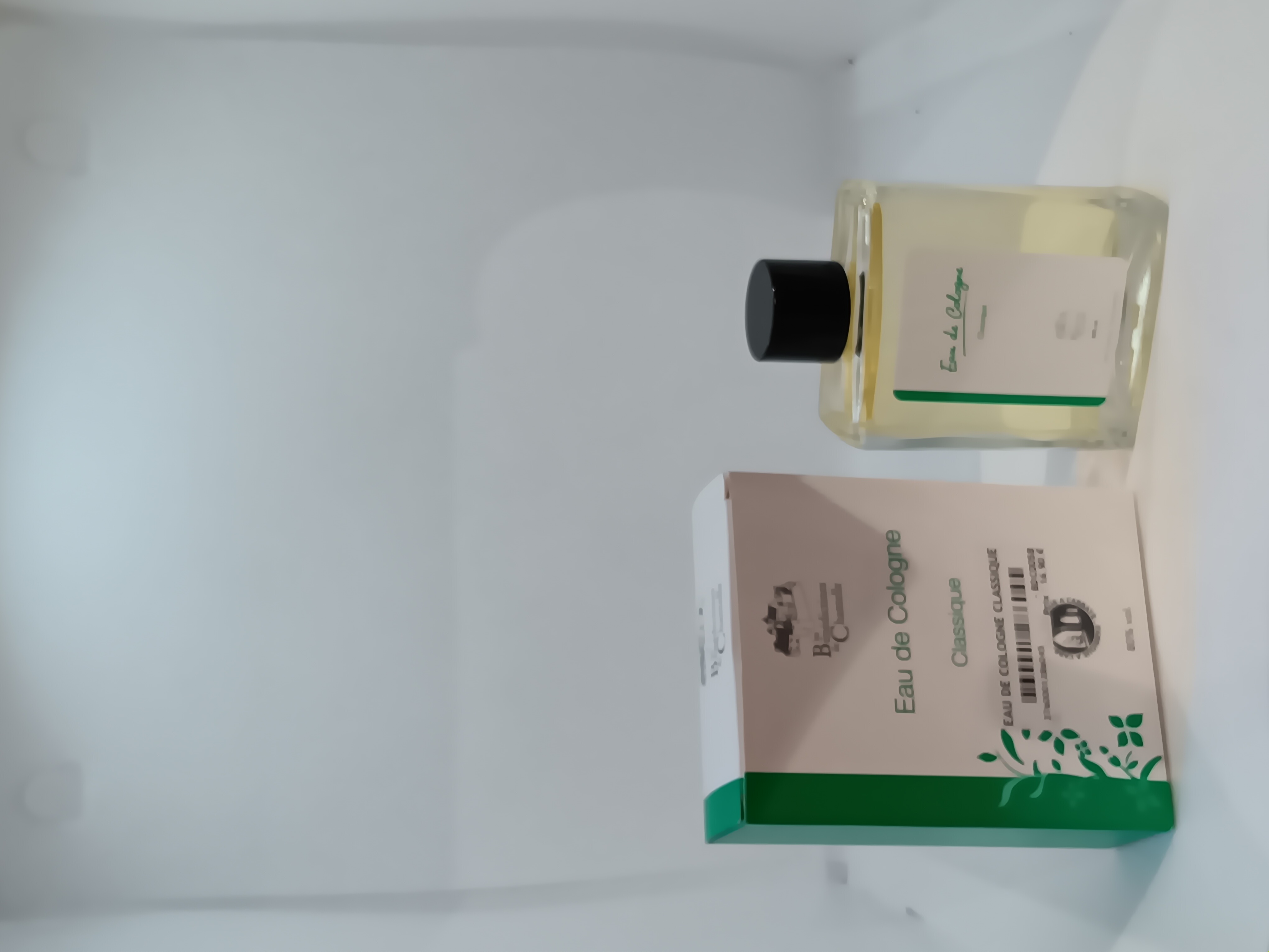 Eau de cologne classique 80% vol - flacon 100 ml